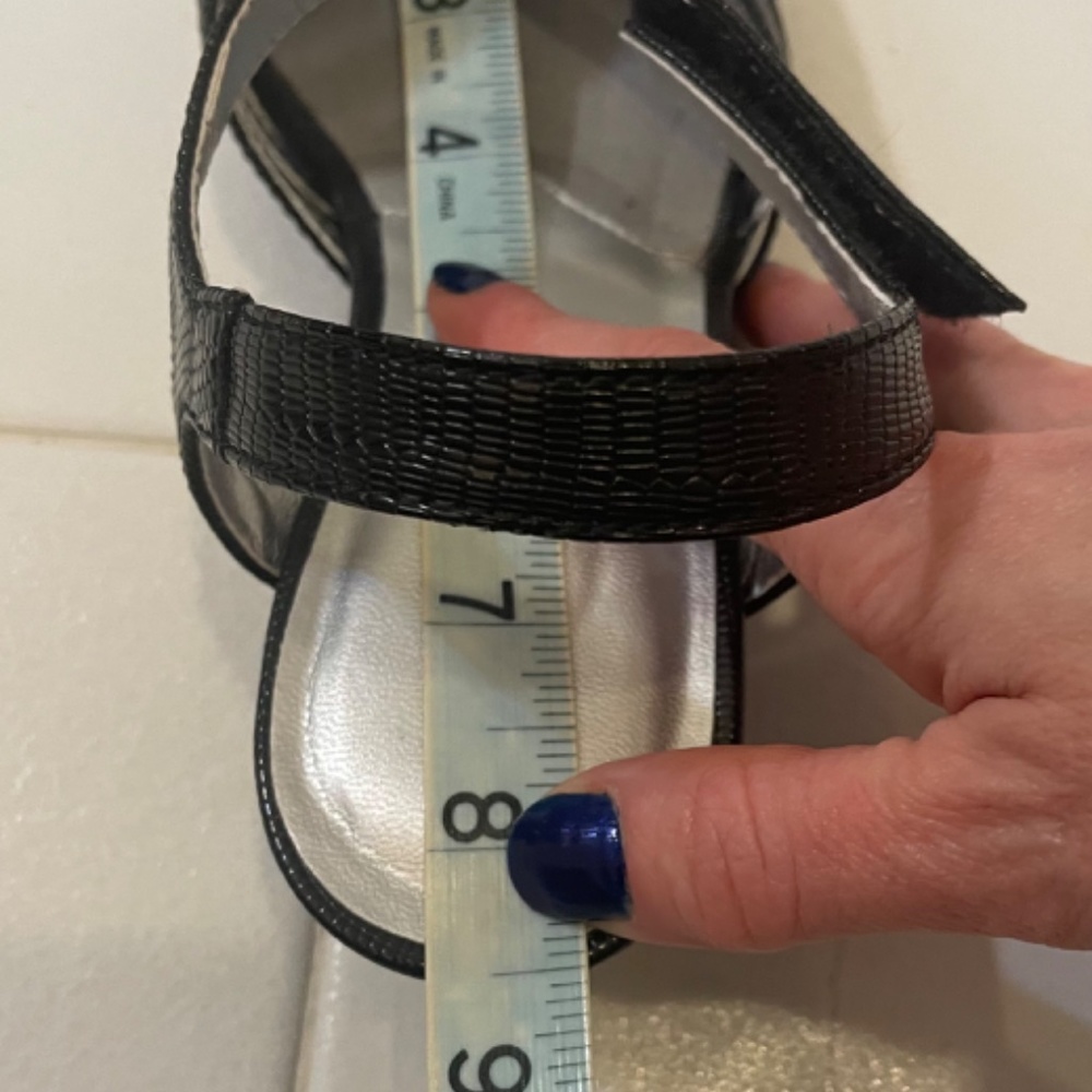 David Tate Sandals size 4 - Picture 2 of 8